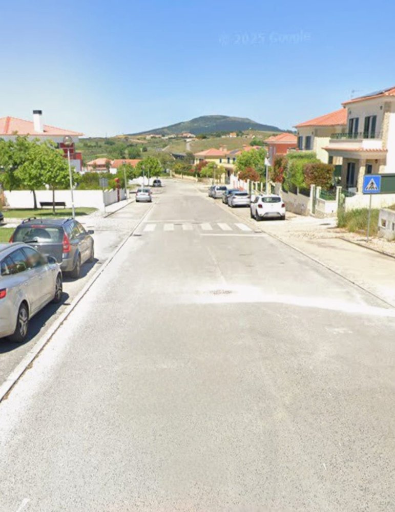  Land in Mafra, Portugal No. 279099