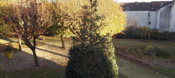 2 bedrooms Apartment in Dugny, France No. 163184 5