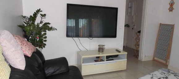 2 bedrooms Apartment in Dugny, France No. 163184 7