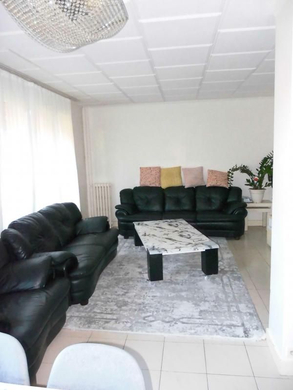 2 bedrooms Apartment in Dugny, France No. 163184