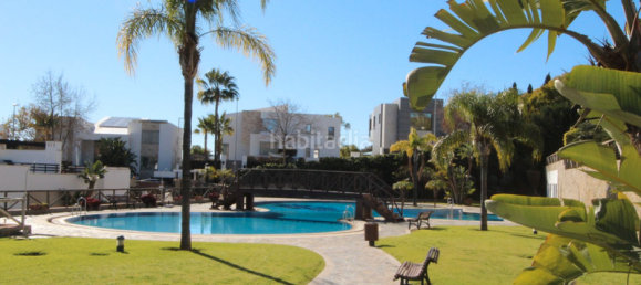 Adosado de 2 dormitorios en Marbella, Spain No. 118490 30