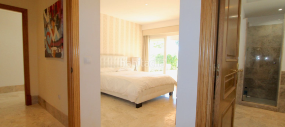 Adosado de 2 dormitorios en Marbella, Spain No. 118490 14