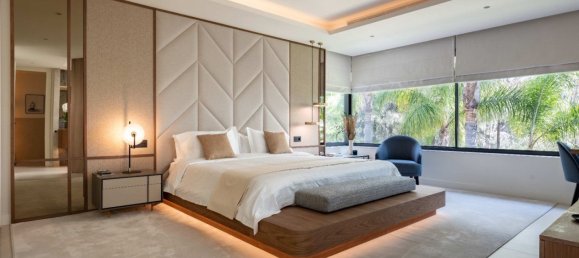 Villa de 5 dormitorios en Marbella, Spain No. 137464 2