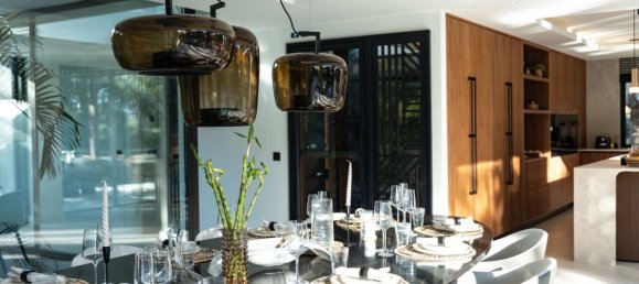 Villa de 5 dormitorios en Marbella, Spain No. 137464 18