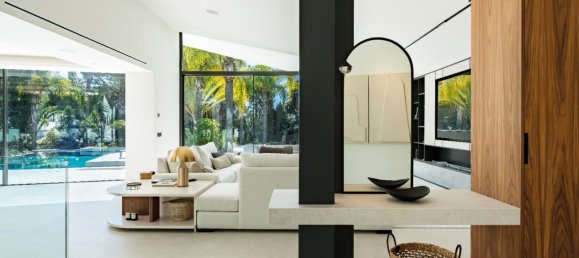 Villa de 5 dormitorios en Marbella, Spain No. 137464 44