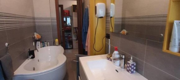 2غرفة شقة في Mathi, Italy رقم 35933 11