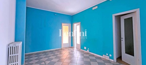 5 rooms Office in Casale Monferrato, Italy No. 67903 8