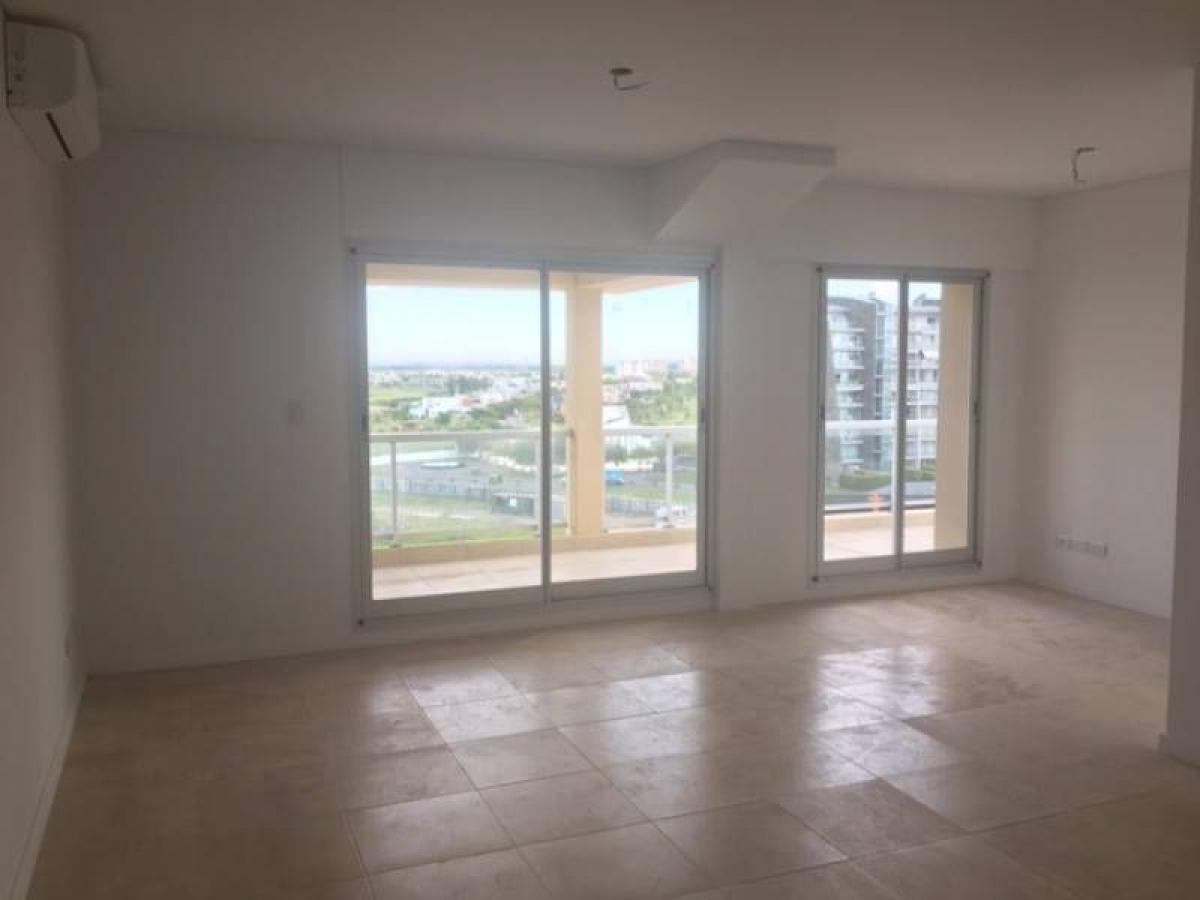 Studio in Tigre, Argentina, Nr. 63629