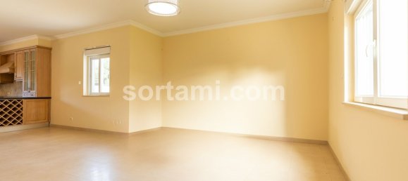 Дом с 4 спальнями в Лоле, Португалия № 127805 28