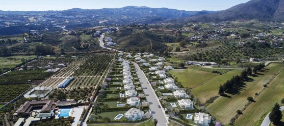 Villa de 4 dormitorios en Mijas, Spain No. 4155 6