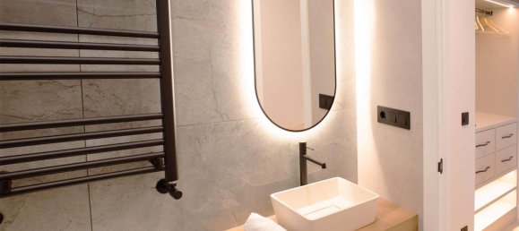 2 bedrooms Apartment in Madrid, Spain No. 97097 4