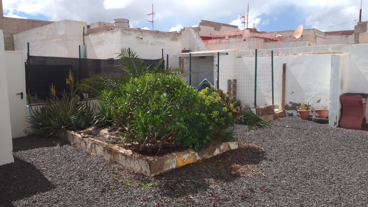 Casa de 5 dormitorios en Puerto Del Rosario, Spain No. 145287