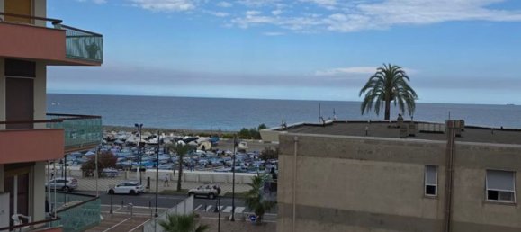 3غرفة شقة في Albenga, Italy رقم 275416 5