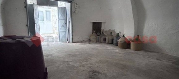 Студия в Остуни, Италия № 146997 3