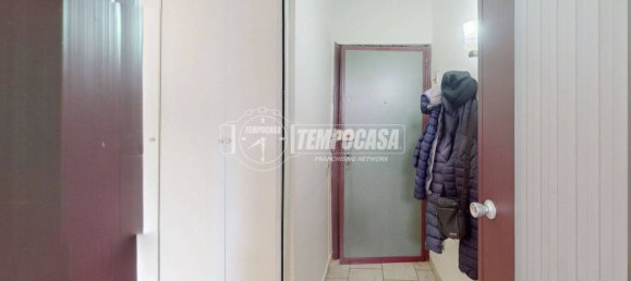 1 bedroom Apartment in Turin, Italy No. 206002 8