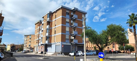 4 bedrooms Apartment in Anzio, Italy No. 325112 2