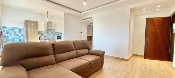 4 bedrooms Apartment in Anzio, Italy No. 325112 10