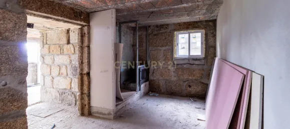 3 bedrooms Villa in Lousada, Portugal No. 74113 10