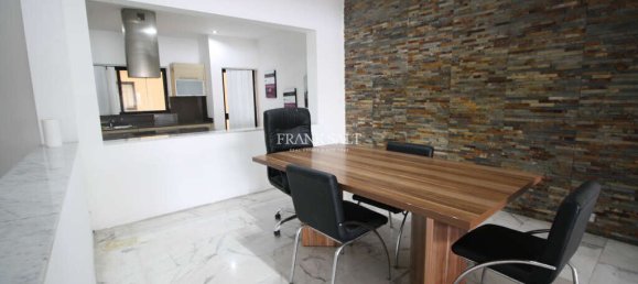 4 chambres Appartement à Sliema, Malta No. 8604 16