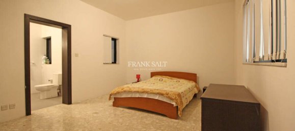 4 chambres Appartement à Sliema, Malta No. 8604 20