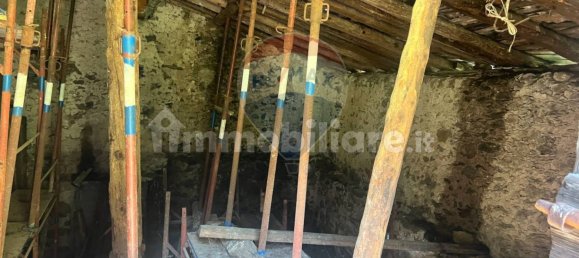 2-salle Maison à Pisogne, Italy No. 272187 10