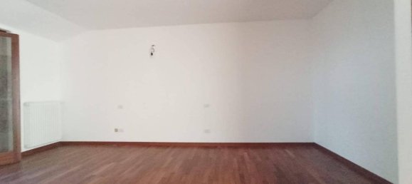 4-Zimmer Haus in Brunate, Italy, Nr. 153459 8