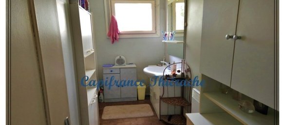 3 bedrooms House in Martigny, France No. 62379 13