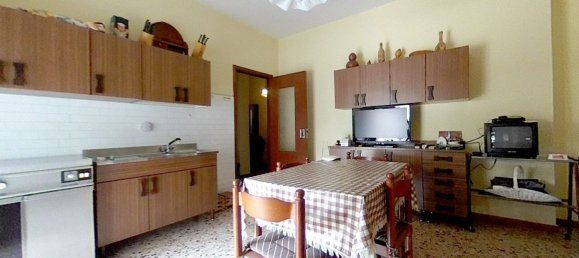 Квартира с 5 комнатами в Сардиния, Италия № 246444 5