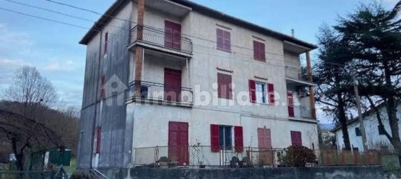 4 bedrooms Apartment in Pontinvrea, Italy No. 290780 2
