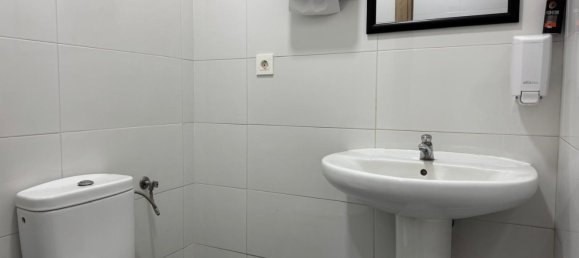  عقار تجاري في Lorca, Spain 170متر مربع رقم 164477 8