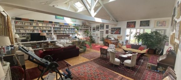 445m² Office in Montreuil, France No. 172955 3