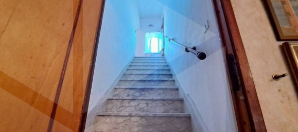 Villa de 6 divisões em Monteodorisio, Italy N.º 20405 14