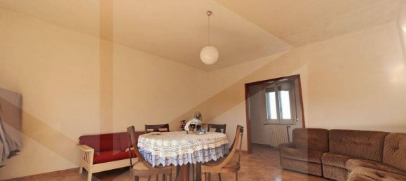 Villa de 6 divisões em Monteodorisio, Italy N.º 20405 18