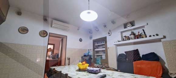 Villa de 6 divisões em Monteodorisio, Italy N.º 20405 7