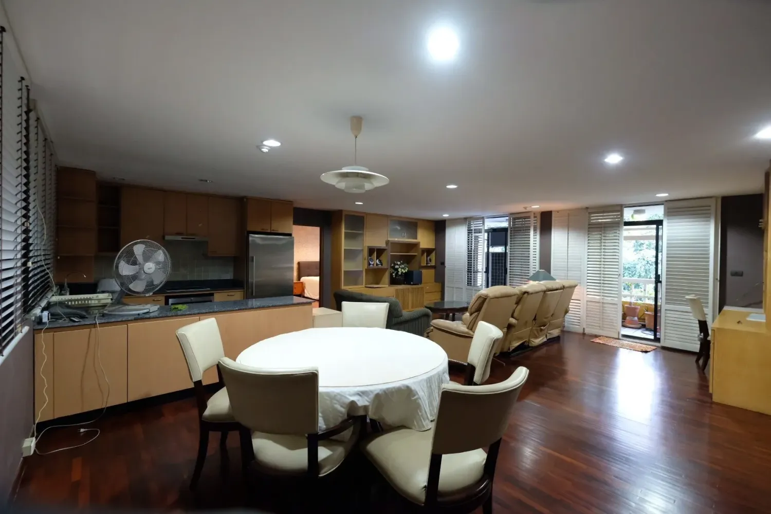 Apartamento com 3 quartos em condomínio em Watthana, Thailand N.º 68703