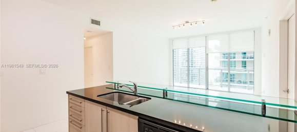 2 dormitorios propiedad comercial en venta en Miami, Miami-Dade, Florida, USA № 615762 23