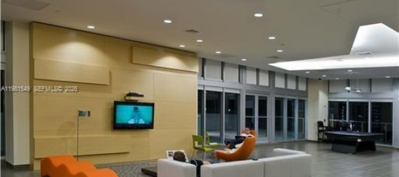 2 dormitorios propiedad comercial en venta en Miami, Miami-Dade, Florida, USA № 615762 7