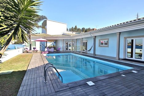 3 bedrooms House in Lourosa, Portugal No. 47194