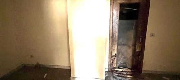 3 bedrooms Apartment in Naples, Italy No. 378263 9