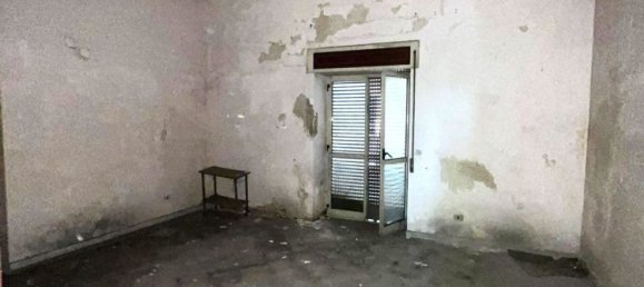 3 bedrooms Apartment in Naples, Italy No. 378263 7