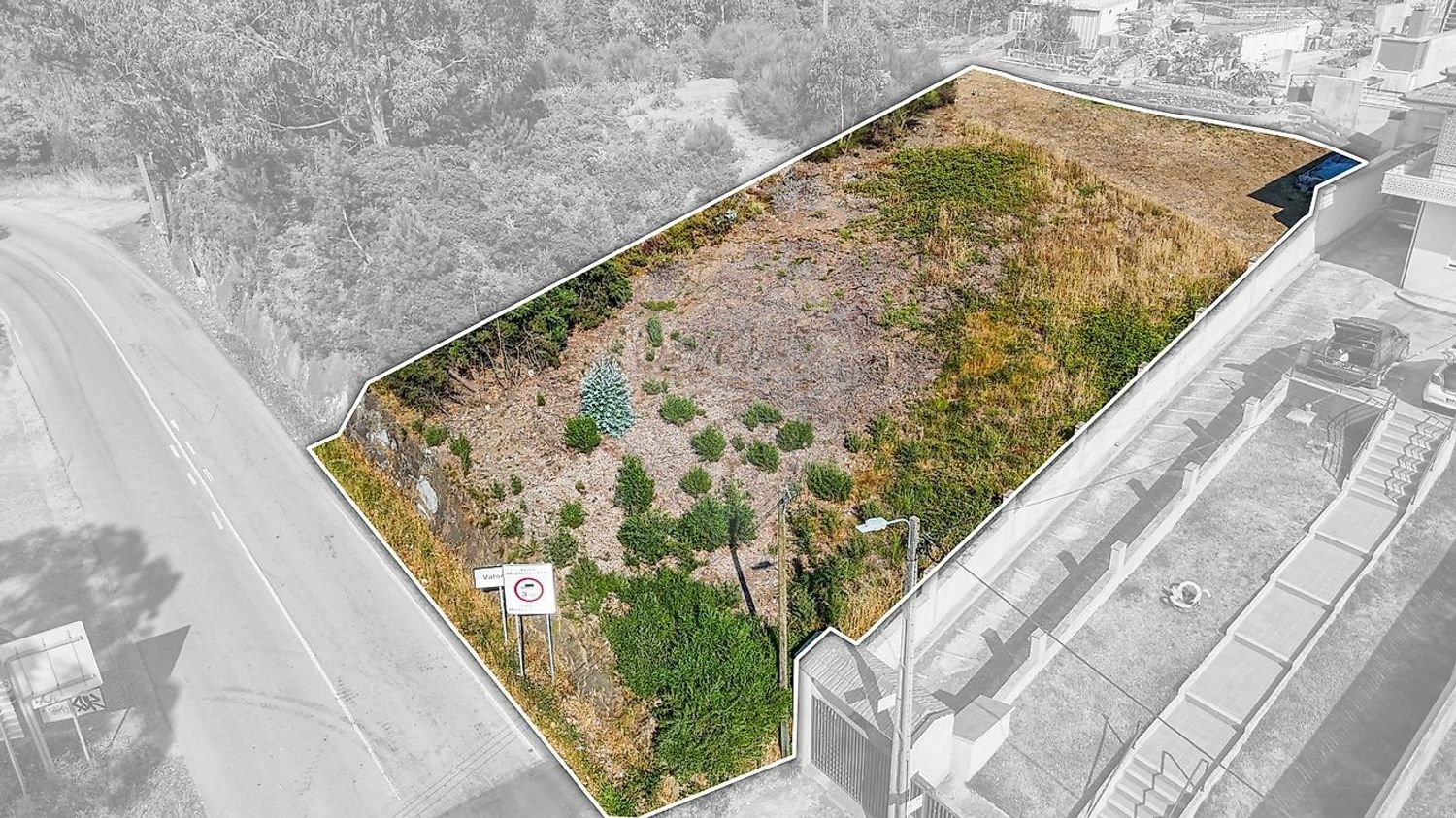  Land in Fanzeres, Portugal No. 222218