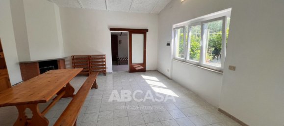 3 bedrooms House in Velletri, Italy No. 356426 14