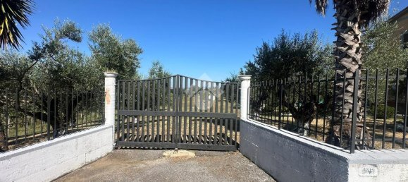 Земельный участок 4570м² в Рим, Италия № 353014 15