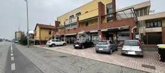 15000m² Commercial property in Borgaro Torinese, Italy No. 378371 2