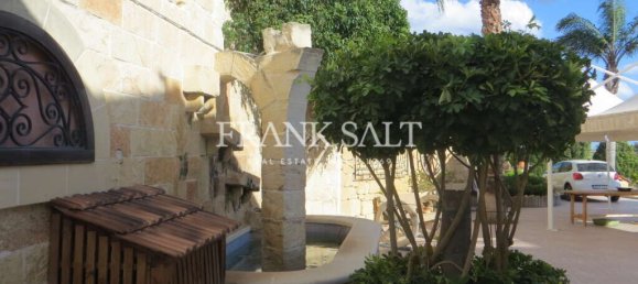 3 bedrooms Farm in Birzebbuga, Malta No. 211 11