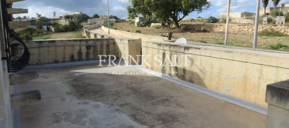 3 bedrooms Farm in Birzebbuga, Malta No. 211 7