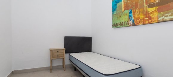 Квартира с 2 спальнями в Эстепона, Испания № 189561 17