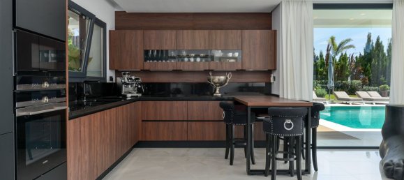 4 Schlafzimmer Villa in Chullera, Spain, Nr. 142224 14