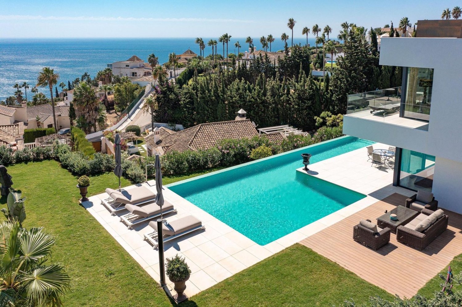 4 Schlafzimmer Villa in Chullera, Spain, Nr. 142224