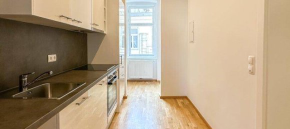 3-salle Appartement à Rudolfsheim-Funfhaus, Austria No. 99786 5